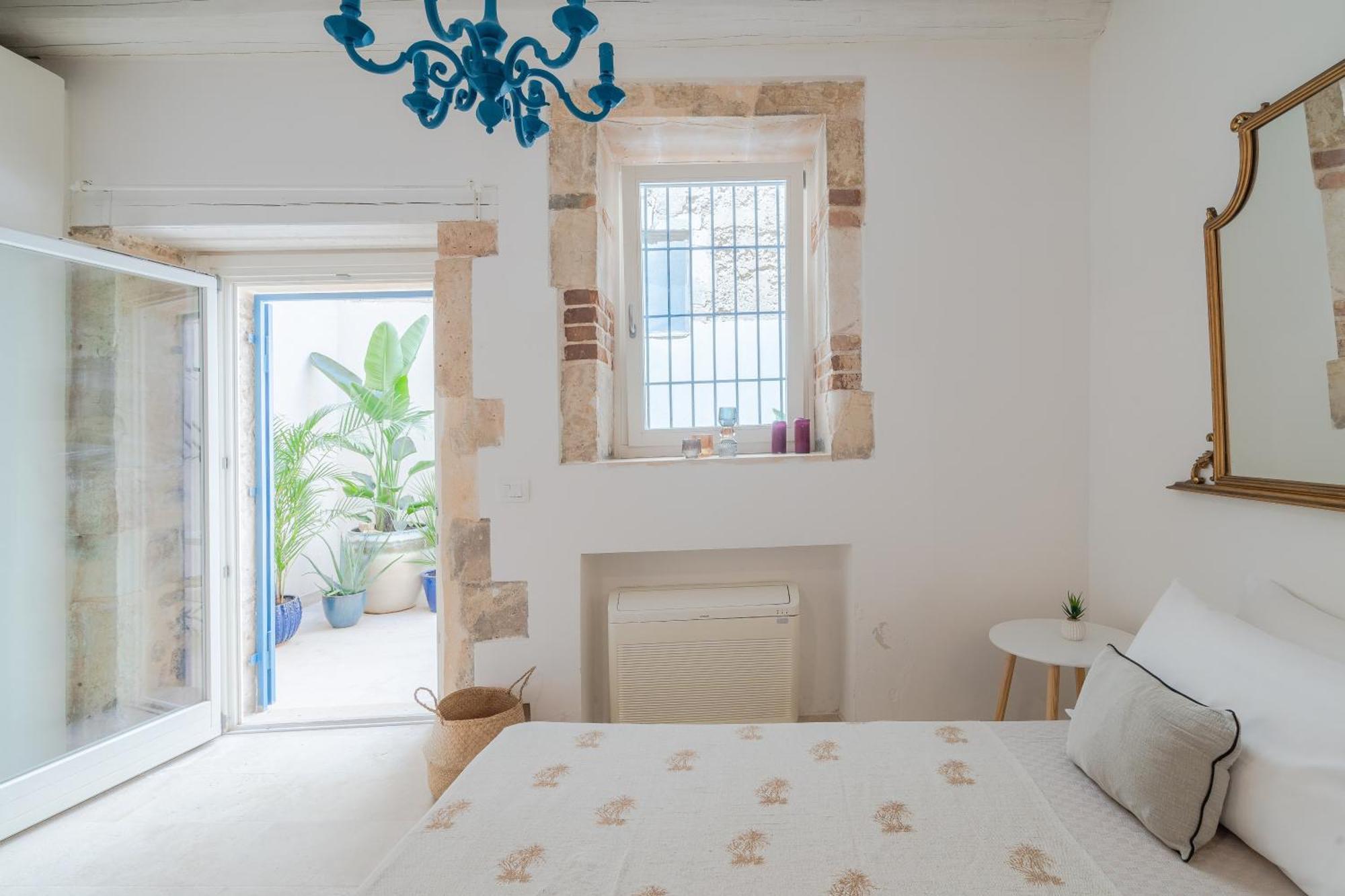 Cortile Giudecca By Dimore In Sicily *